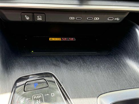 Used 2023 Lexus RZ 450e Premium image 26