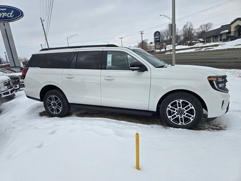 New 2026 Ford Expedition Max Active image 2