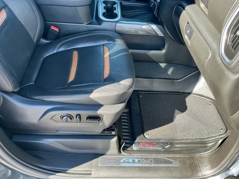 Used 2021 GMC Sierra 1500 AT4 w/ AT4 Value Package image 24