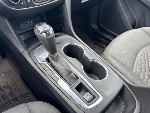 Used 2020 Chevrolet Equinox LT FWD image 33