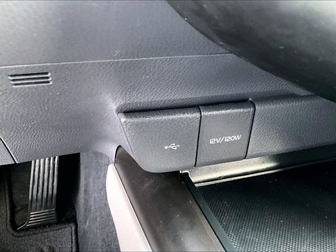 Certified 2024 Toyota Camry SE FWD image 18