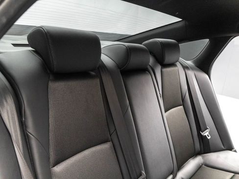 Used 2019 Honda Accord Sport image 27