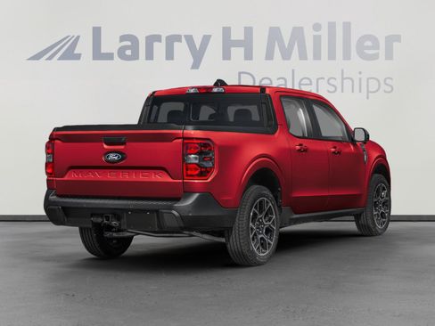 Used 2025 Ford Maverick Lariat w/ 4K Tow Package AWD/4WD image 2