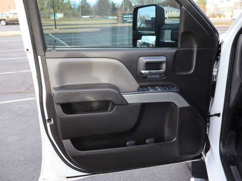 Used 2017 Chevrolet Silverado 2500 LT w/ LT Convenience Package image 23