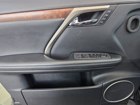 Used 2022 Lexus RX 350L FWD w/ Premium Package image 24