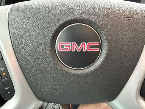Used 2012 GMC Acadia SLT AWD/4WD image 22