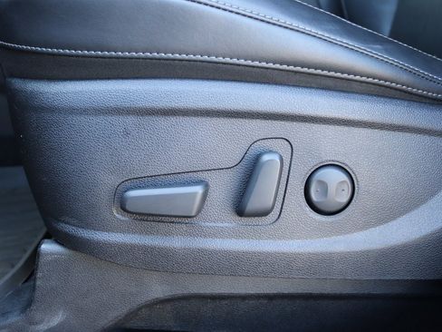 Used 2022 Kia Telluride EX image 39