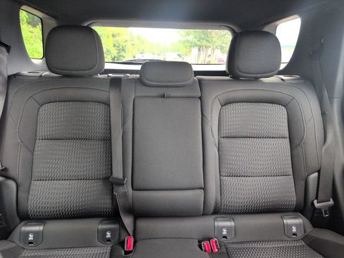 Used 2025 Chevrolet Equinox LT FWD image 30