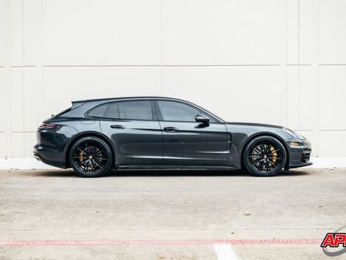 Used 2018 Porsche Panamera 4S image 13