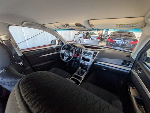 Used 2010 Subaru Legacy 2.5i image 22