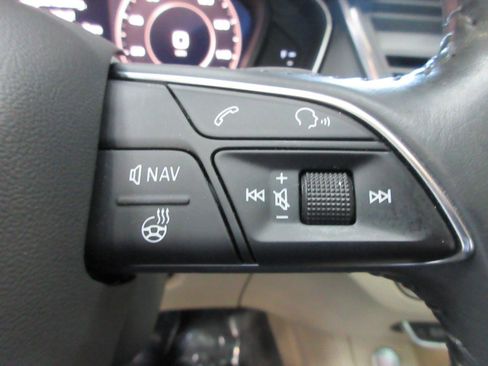 Used 2018 Audi Q5 2.0T Premium Plus w/ Premium Plus Package AWD/4WD image 18