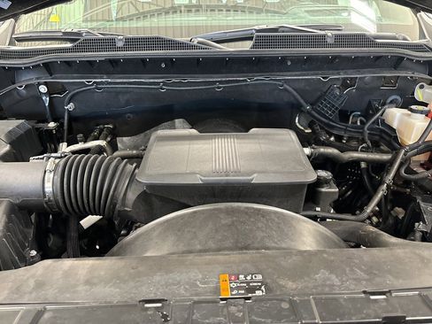 Used 2022 Chevrolet Silverado 3500 High Country image 39