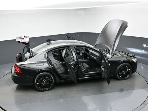 Used 2023 Volvo S60 B5 Plus w/ Climate Package image 47