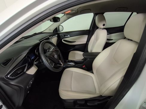 Certified 2022 Buick Encore GX Preferred w/ LPO, Appearance Package AWD/4WD image 16