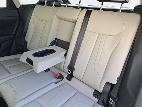 New 2026 Audi Q3 quattro 2.0T AWD/4WD image 14