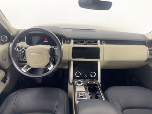 Used 2018 Land Rover Range Rover HSE image 15