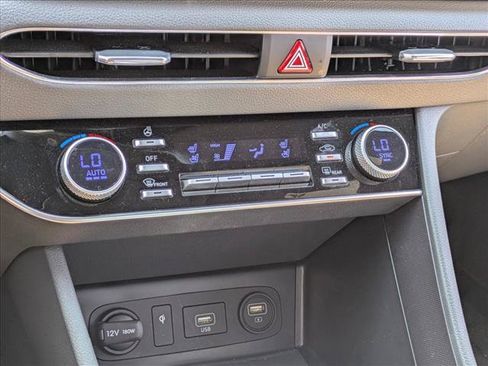 Used 2023 Hyundai Sonata Limited FWD image 17
