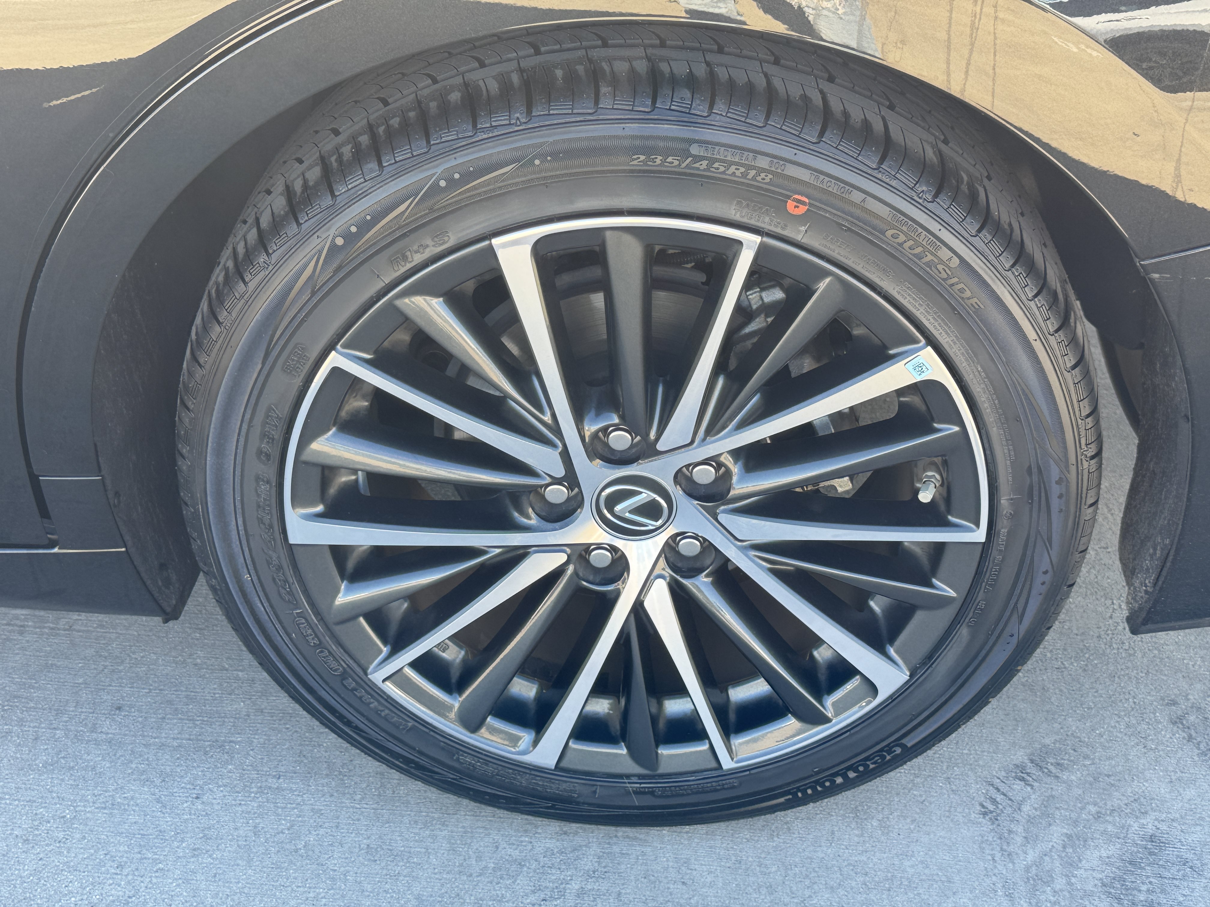 Certified 2024 Lexus ES 350 w/ Premium Package FWD image 17