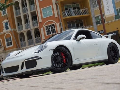 Used 2015 Porsche 911 GT3 RWD image 66