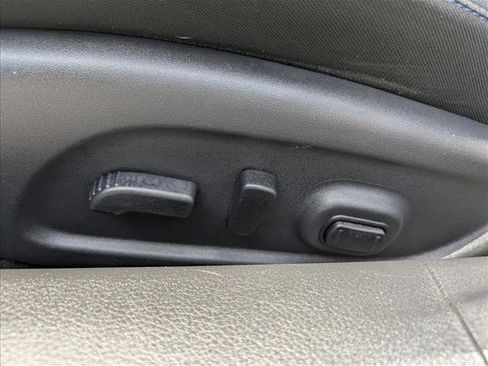 Used 2017 Nissan Altima 2.5 SR FWD image 11