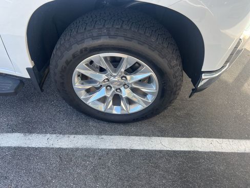 Used 2021 Chevrolet Silverado 1500 LTZ w/ LTZ Premium Package image 8