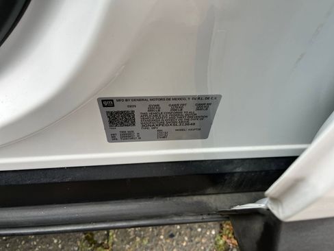 Used 2025 Chevrolet Equinox LT image 29