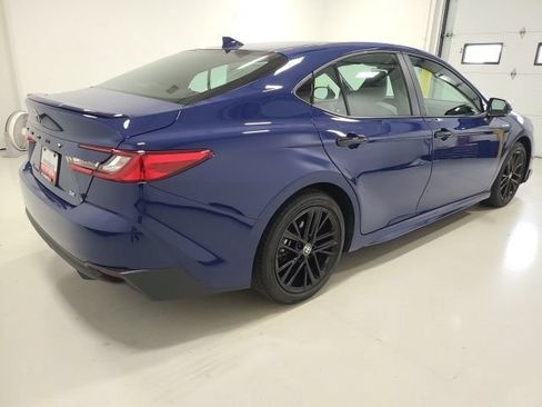 Used 2026 Toyota Camry SE w/ Convenience Package FWD image 38