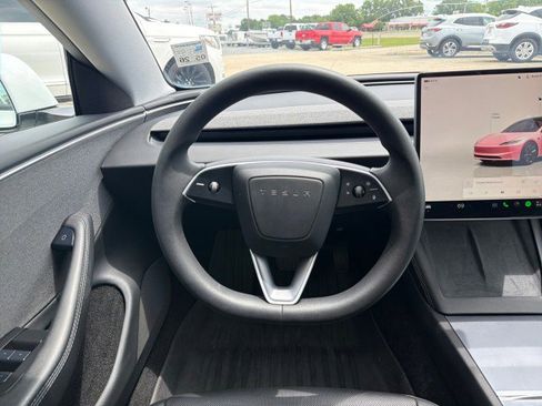 Used 2024 Tesla Model 3 RWD image 12