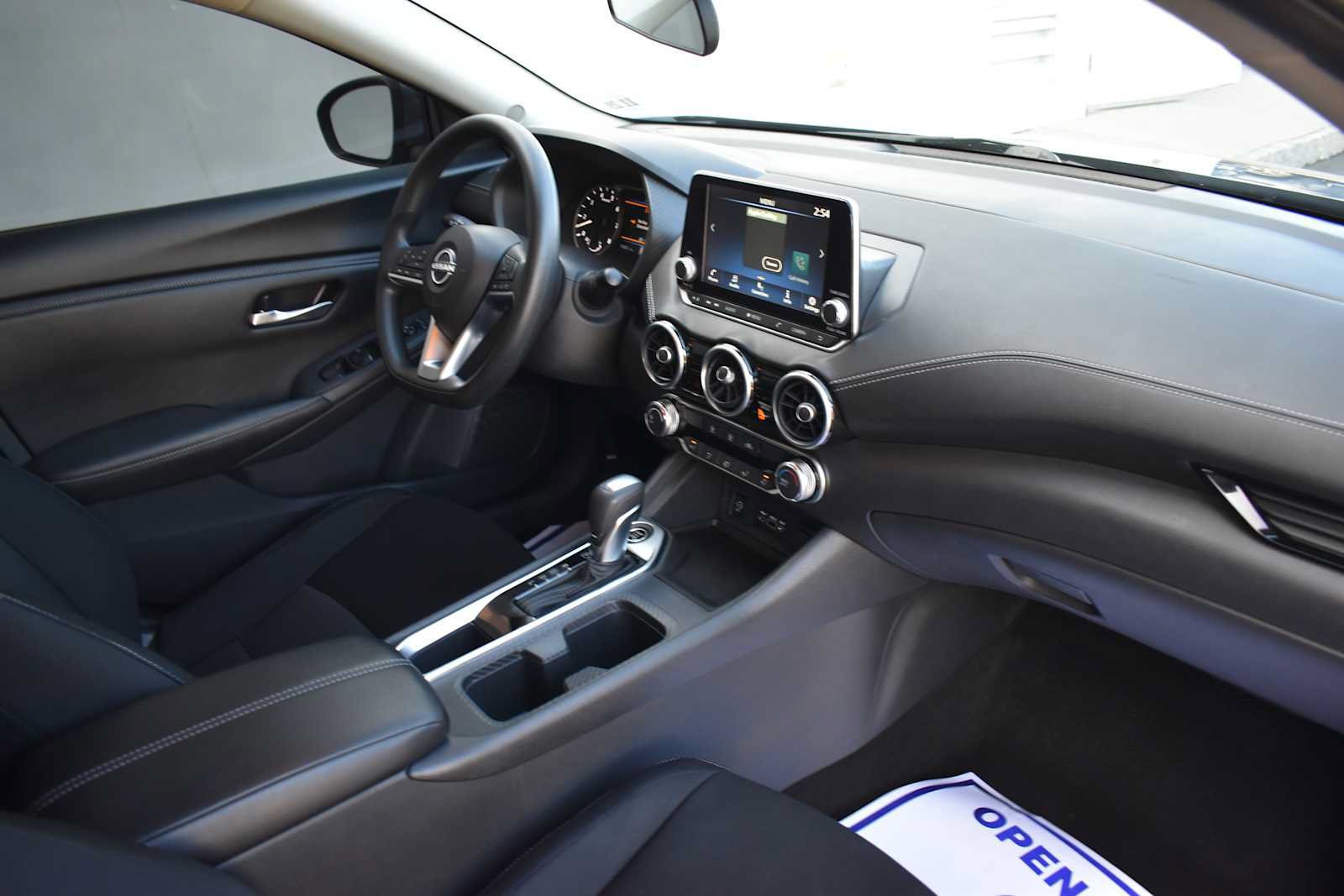Used 2024 Nissan Sentra SV FWD image 11