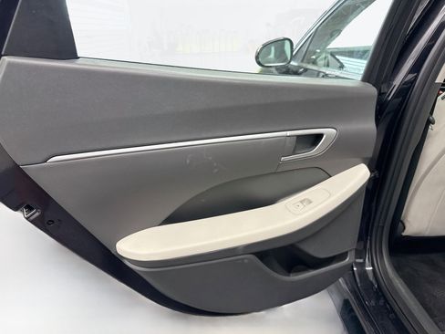 Used 2025 Hyundai Sonata SEL FWD image 26