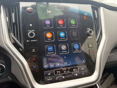 Used 2021 Subaru Outback Premium AWD/4WD image 3