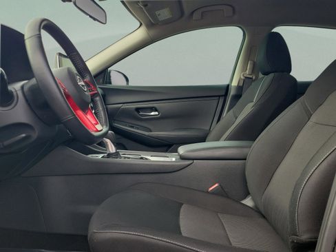 Used 2025 Nissan Sentra SV w/ All-Weather Package image 20