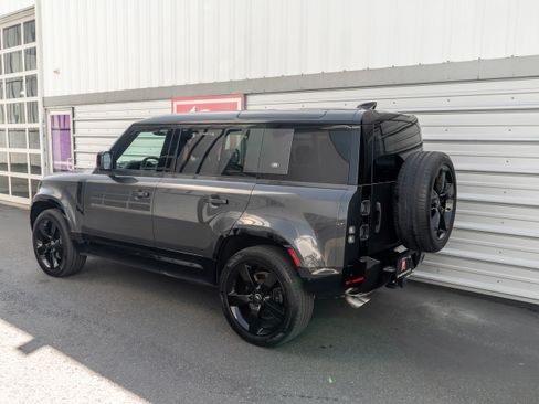 Used 2023 Land Rover Defender 110 Carpathian Edition AWD/4WD image 35