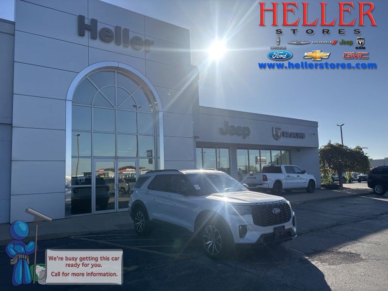 Used 2026 Ford Explorer Platinum w/ LUX Leather Package AWD/4WD image 1