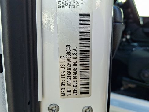 Used 2023 Jeep Wrangler Sport image 26