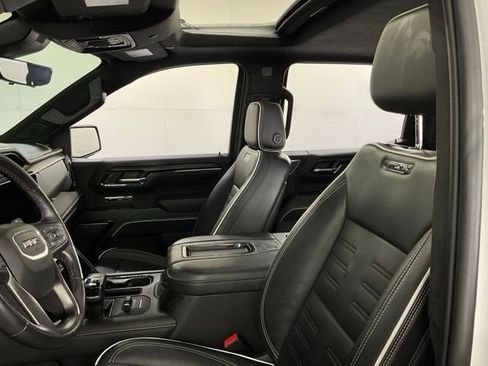 Used 2022 GMC Sierra 1500 AT4X AWD/4WD image 32