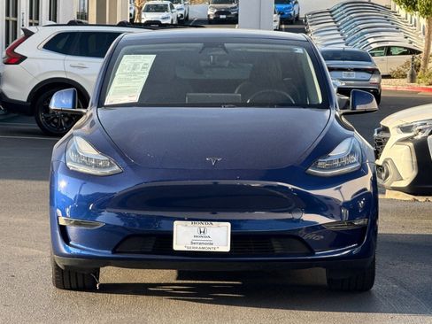Used 2020 Tesla Model Y Long Range image 5