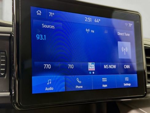 Used 2023 Ford Explorer XLT w/ Equipment Group 202A image 16