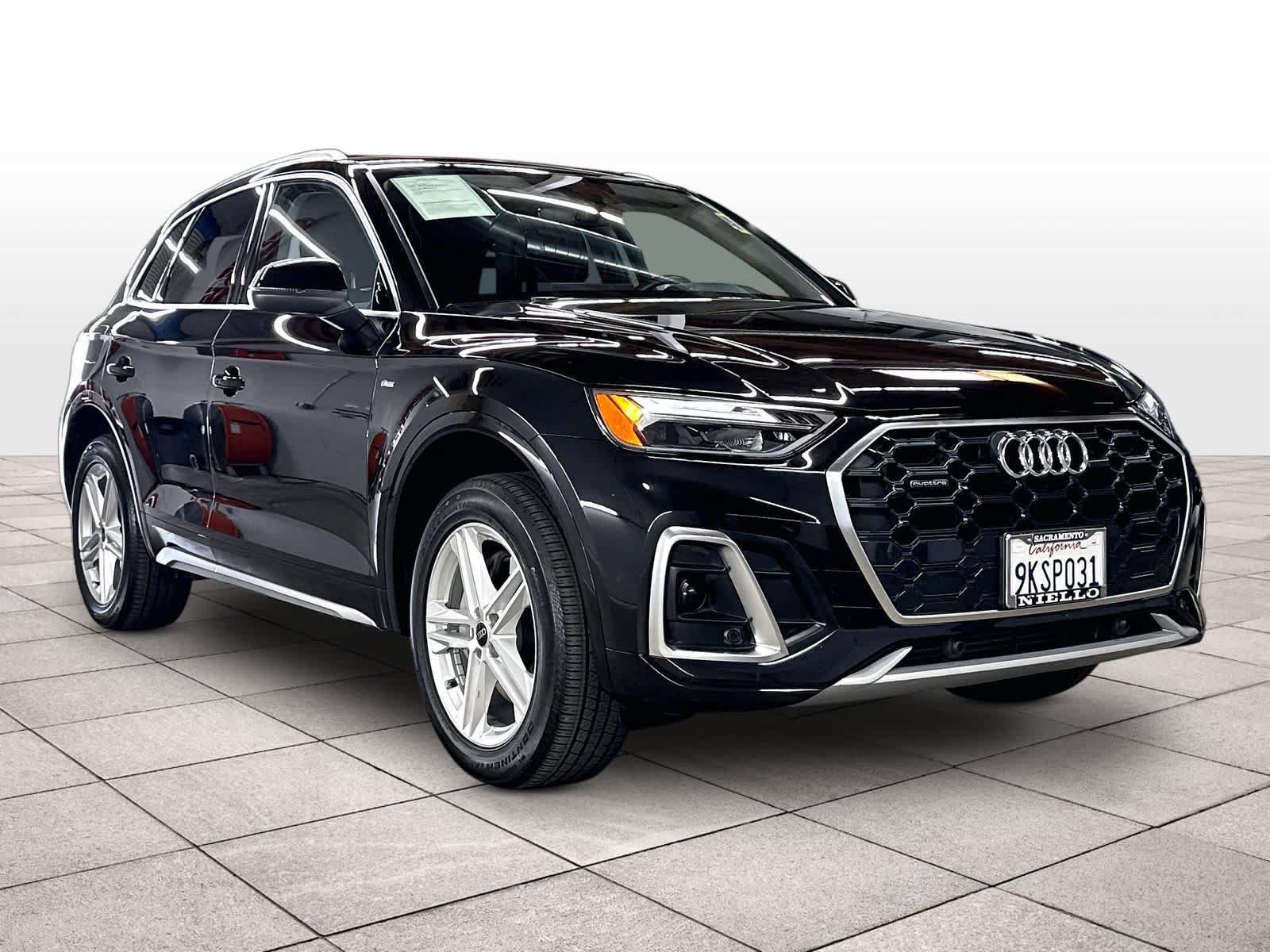 Used 2024 Audi Q5 e Premium AWD/4WD image 2