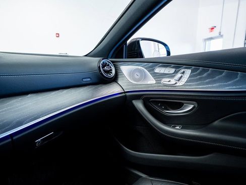 Used 2022 Mercedes-Benz CLS 450 4MATIC w/ Premium Package image 52