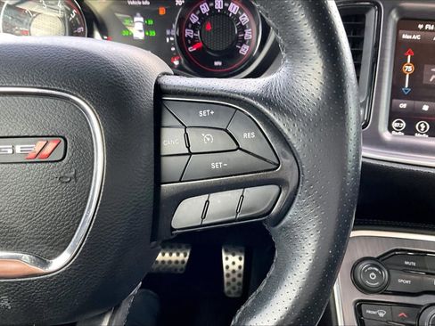 Used 2018 Dodge Challenger SXT Plus RWD image 19