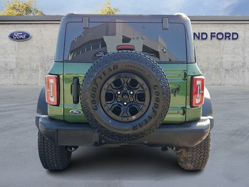 Used 2025 Ford Bronco Badlands AWD/4WD image 5