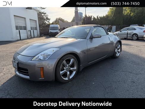 Used 2007 Nissan 350Z Enthusiast RWD image 1