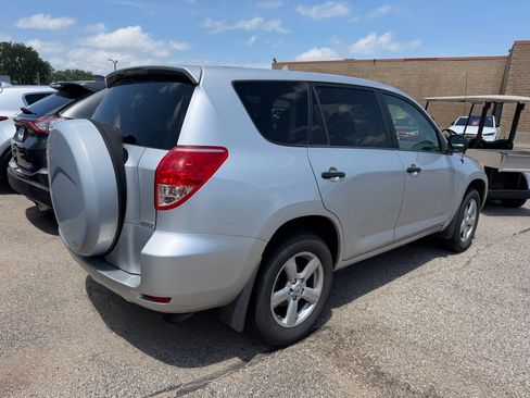 Used 2007 Toyota RAV4 4WD image 4