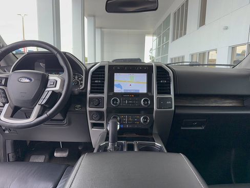 Certified 2020 Ford F150 Lariat w/ Equipment Group 502A Luxury RWD image 34