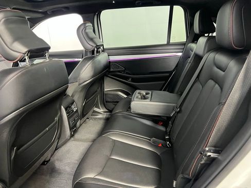 Used 2024 Jeep Wagoneer Launch Edition image 27