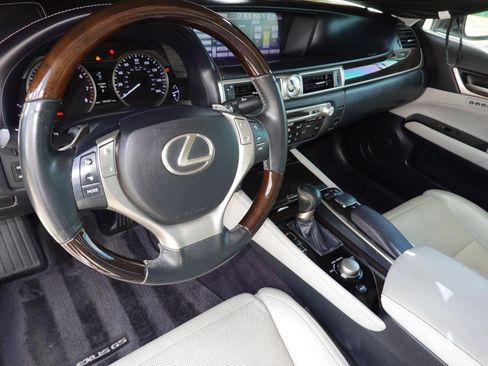 Used 2013 Lexus GS 350 w/ Luxury Pkg RWD image 18