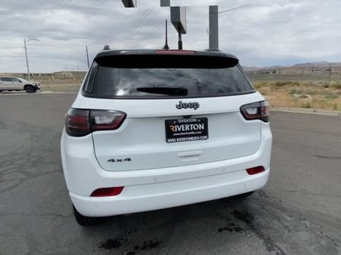 Used 2025 Jeep Compass Limited w/ High Altitude Package AWD/4WD image 7
