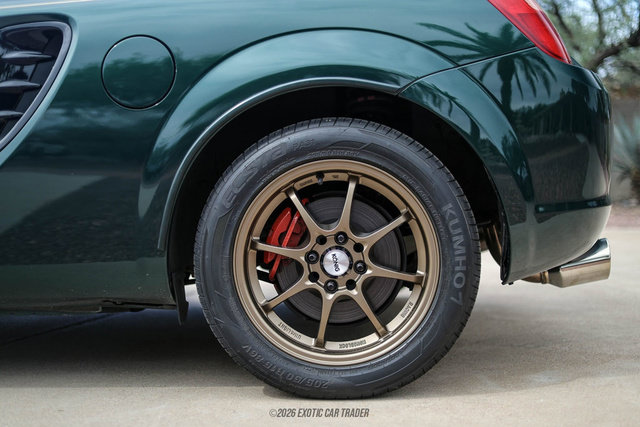 Used 2002 Toyota MR2 RWD image 5