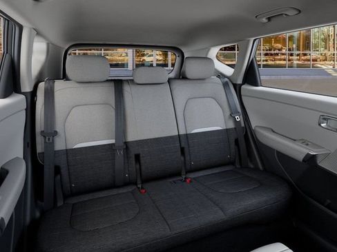 New 2027 Kia Seltos S FWD image 16